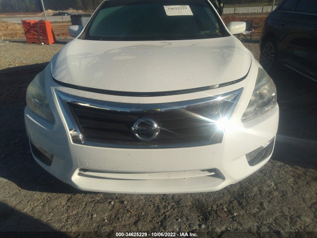 2015 Nissan Altima, VIN: 1N4AL3AP5FN923603