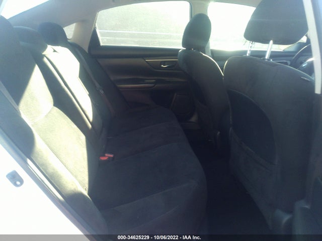 2015 Nissan Altima, VIN: 1N4AL3AP5FN923603