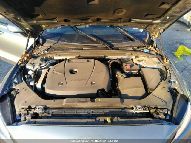 7JR102FKXLG048059 Volvo S60 Momentum