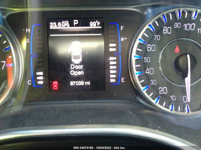 Chrysler 200 Limited 2015 1C3CCCAB2FN651376 Image 8