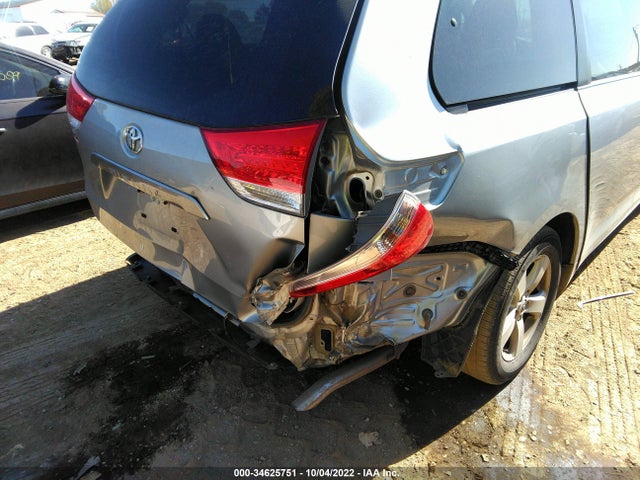 2014 TOYOTA SIENNA LE VIN: 5TDKK3DC7ES446451