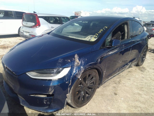 2022 Tesla Model X, VIN: 7SAXCBE63NF342844