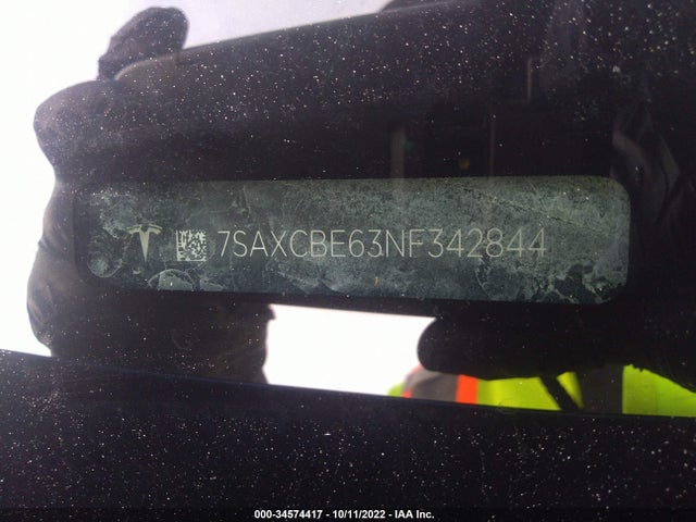 2022 Tesla Model X, VIN: 7SAXCBE63NF342844