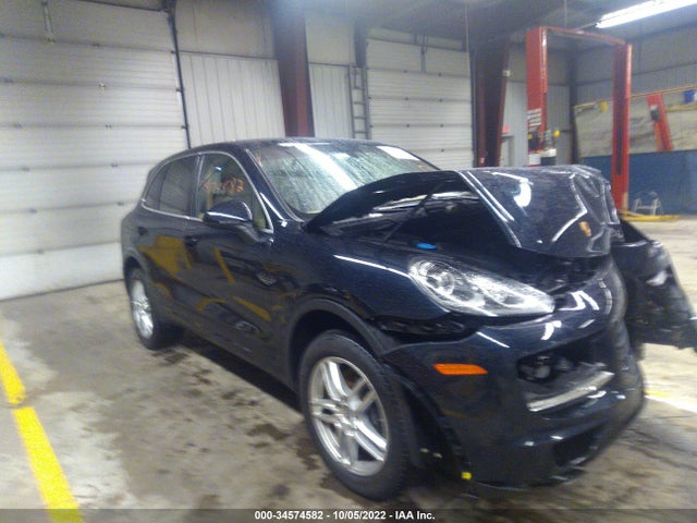 2017 Porsche Cayenne, VIN: WP1AA2A28HKA86864
