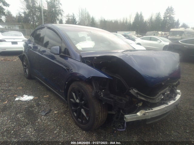 2022 Tesla Model X, VIN: 7SAXCAE51NF351477
