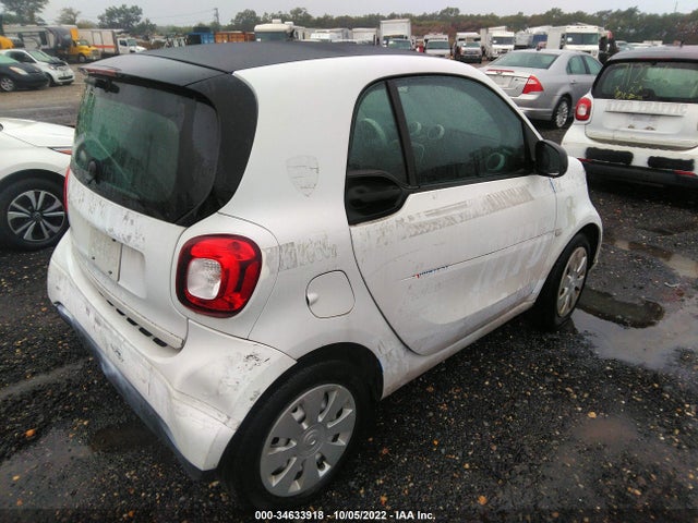 2017 Smart Fortwo, VIN: WMEFJ5DA2HK168487