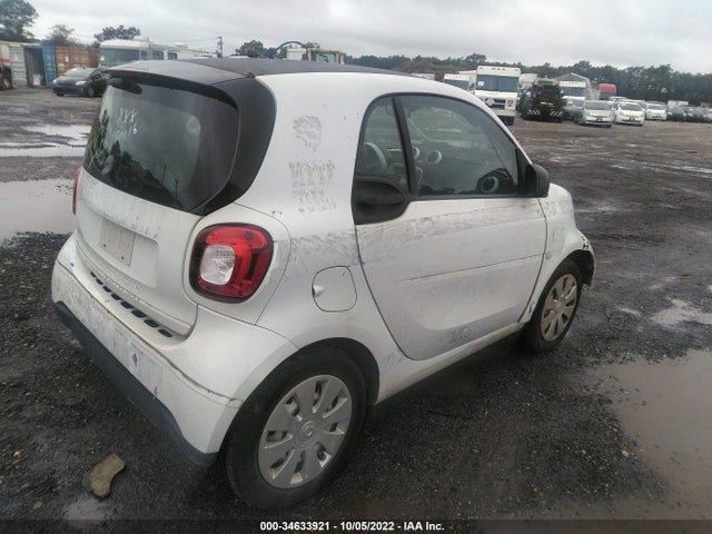 2016 Smart Fortwo, VIN: WMEFJ5DA7GK103441