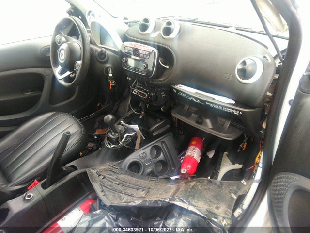 2016 Smart Fortwo, VIN: WMEFJ5DA7GK103441