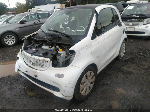 2016 Smart Fortwo, VIN: WMEFJ5DA7GK103441