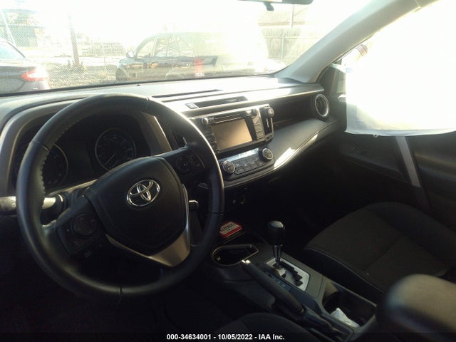 2017 TOYOTA RAV4 XLE VIN: 2T3RFREVXHW666952