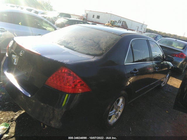 2007 HONDA ACCORD SDN LX VIN: 3HGCM56447G701639