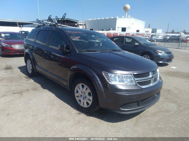 2017 3C4PDCAB6HT504121 main image