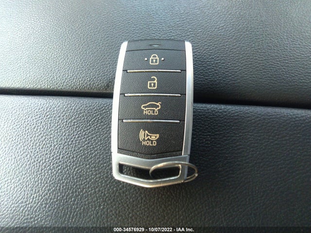 2017 Genesis G80, VIN: KMHGN4JE4HU200865