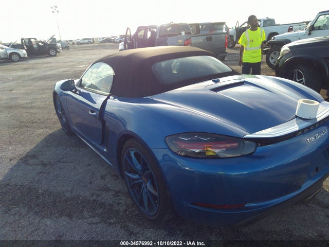 2017 Porsche Boxster, VIN: WP0CA2A83HS221392