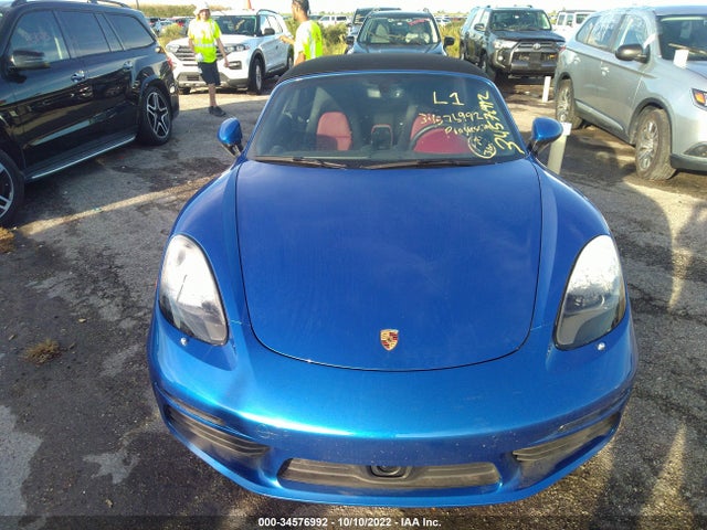 2017 Porsche Boxster, VIN: WP0CA2A83HS221392