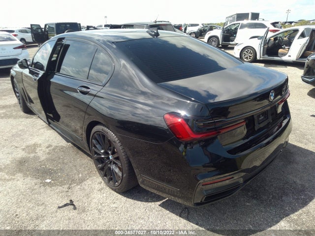 2022 BMW 7 Series, VIN: WBA7T2C0XNCH13958