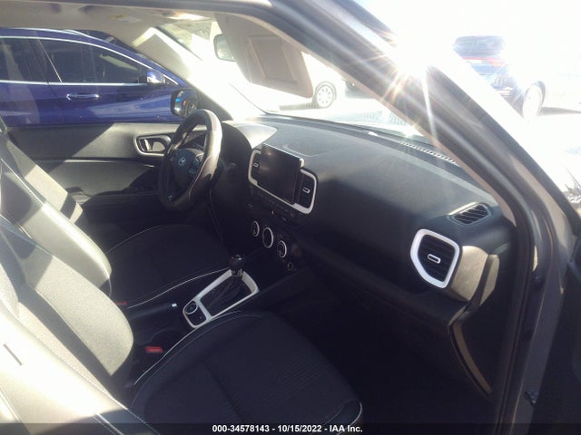 2022 Hyundai Venue, VIN: KMHRC8A34NU174235