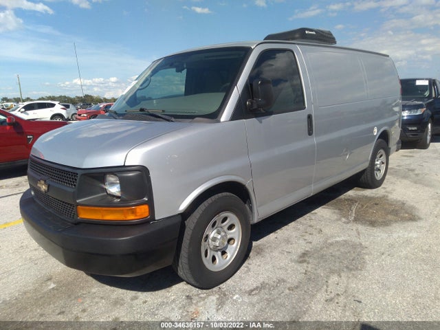 2014 Chevrolet Express, VIN: 1GCSGAFX2E1110063
