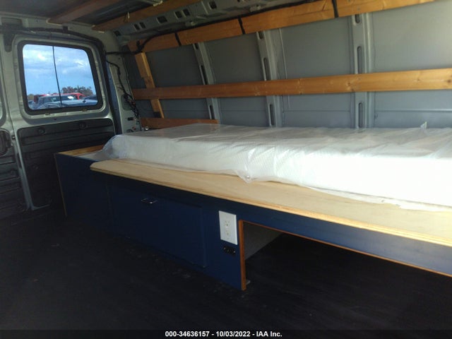 2014 Chevrolet Express, VIN: 1GCSGAFX2E1110063
