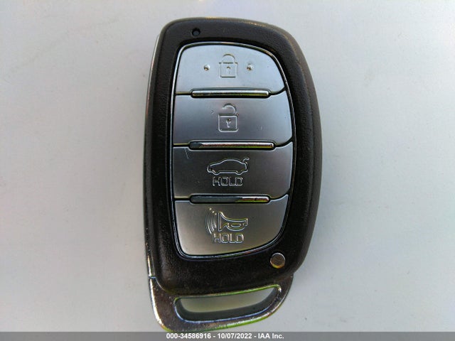 2020 Hyundai Elantra, VIN: 5NPD84LF7LH621907