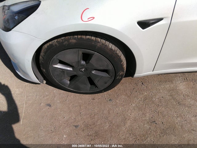 Tesla MODEL 3 2022 5YJ3E1EB7NF172498 Image 4
