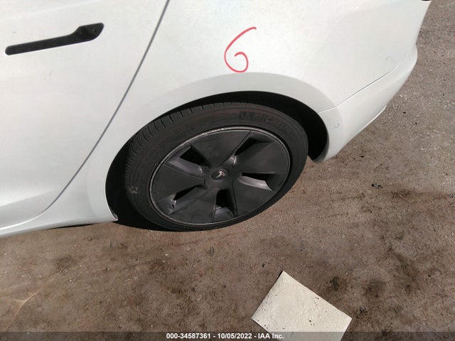 Tesla MODEL 3 2022 5YJ3E1EB7NF172498 Image 5