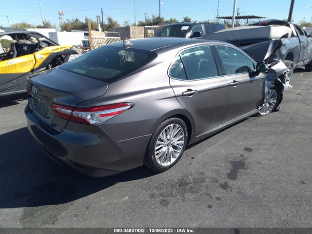 2020 Toyota Camry, VIN: 4T1F31AK5LU544185