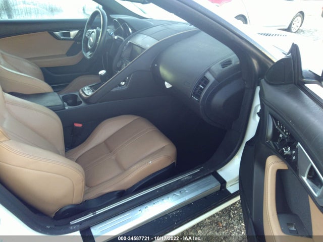 2016 Jaguar F-TYPE, VIN: SAJWB6FC0G8K27890