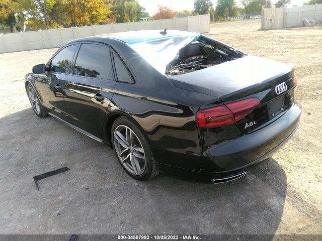 2017 Audi A8, VIN: WAU44AFD8HN017615