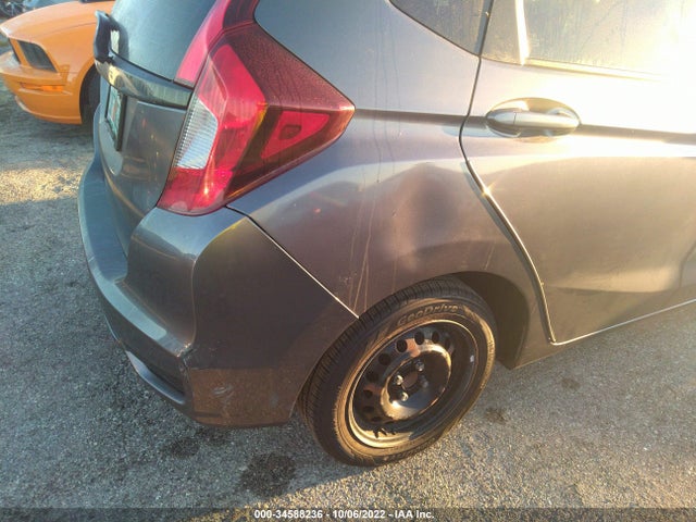 2018 Honda Fit, VIN: 3HGGK5H45JM731312