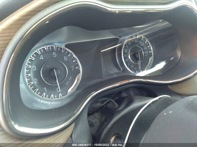 1C3CCCEG6FN668803 Chrysler 200 C