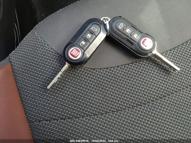 2015 Fiat 500L, VIN: ZFBCFADH1FZ030827
