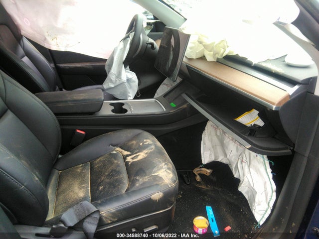 Tesla Model Y Long Range 2022 7SAYGDEE1NF451234 Image 7