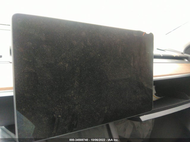 Tesla Model Y Long Range 2022 7SAYGDEE1NF451234 Image 9