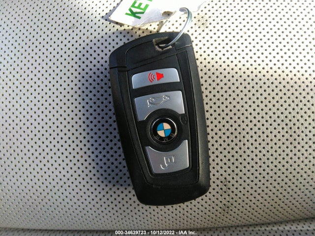 BMW 5 Series 550i 2015 WBAKN9C5XFD961161 Image 11