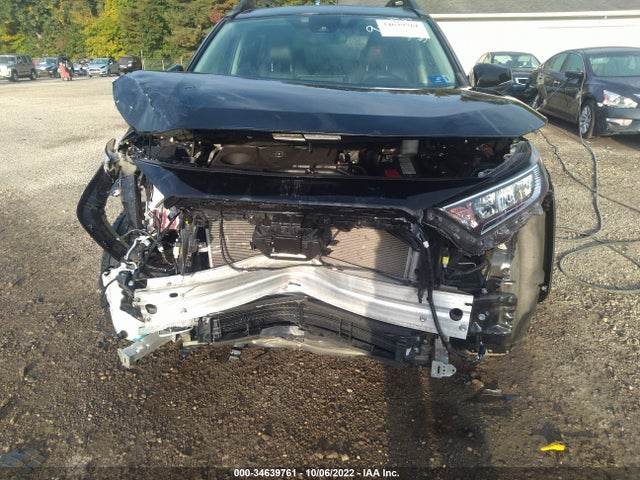 2020 Toyota RAV4, VIN: 2T3J1RFV8LC067102