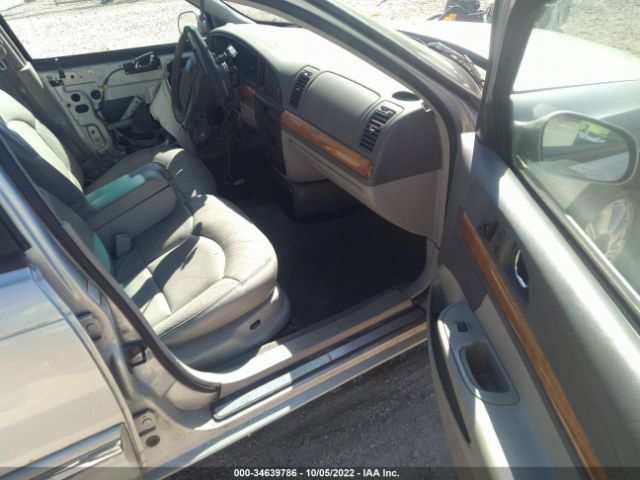 1LNHM97V21Y725983 Lincoln Continental