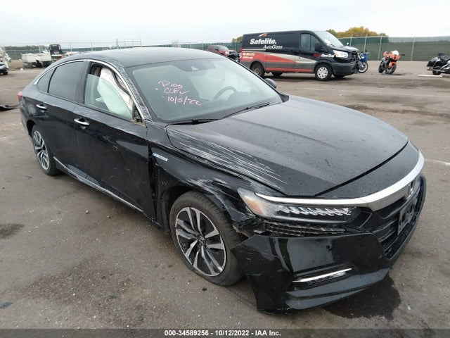 2018 Honda Accord, VIN: 1HGCV3F90JA000275