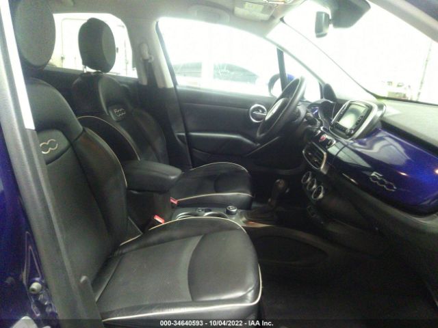 ZFBCFYDB6HP569639 Fiat 500x Lounge