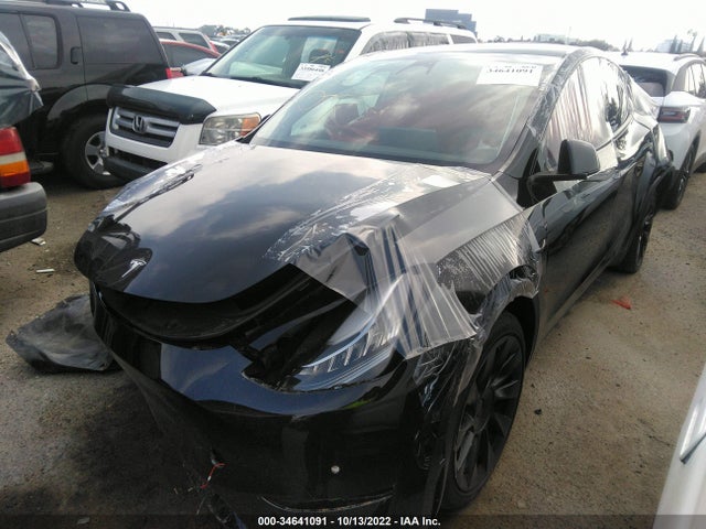 Tesla Model Y Long Range 2022 7SAYGAEE4NF488275 Image 2