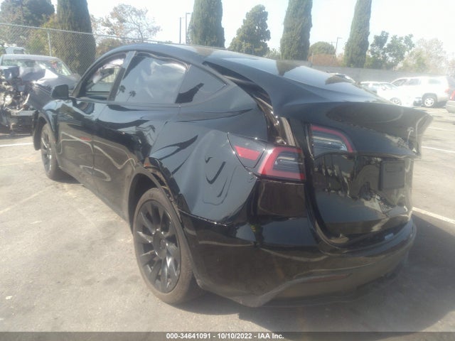 Tesla Model Y Long Range 2022 7SAYGAEE4NF488275 Image 3