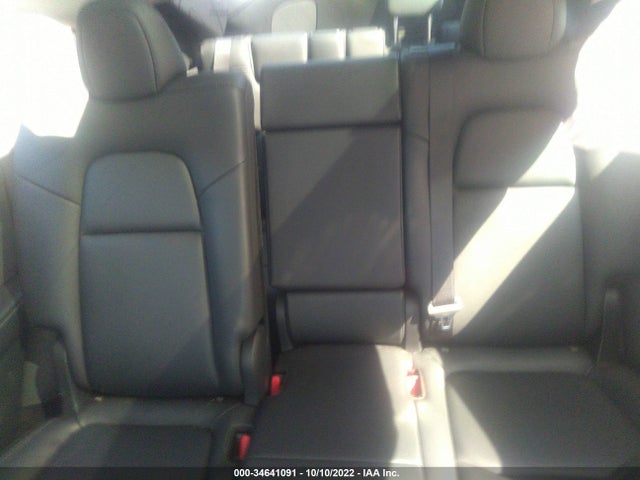 Tesla Model Y Long Range 2022 7SAYGAEE4NF488275 Image 5