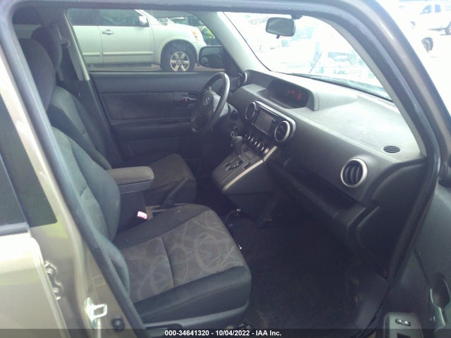 JTLZE4FE1FJ074425 Scion XB