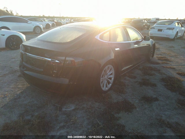 Tesla Model S 60/75 2017 5YJSA1E11HF218524 Image 4