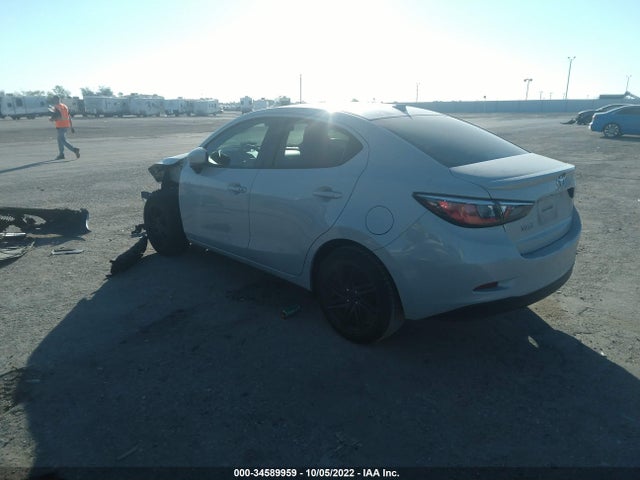 2020 Toyota Yaris, VIN: 3MYDLBYV4LY712527
