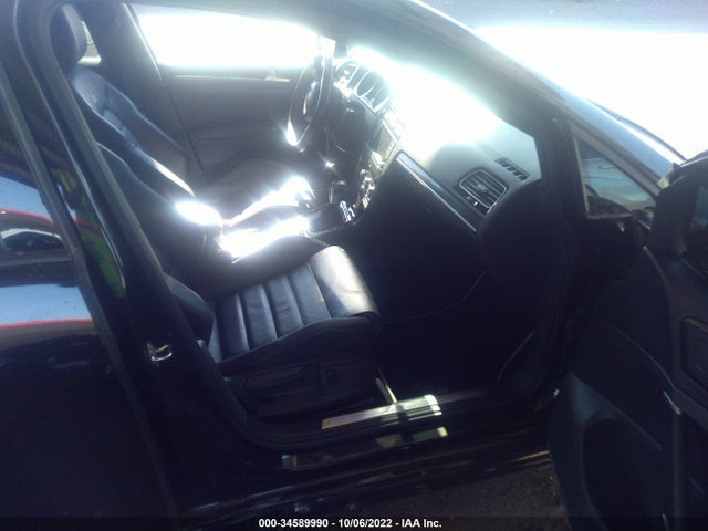 2017 Volkswagen Golf R, VIN: WVWVF7AU0HW133252