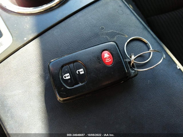 2015 Toyota Prius, VIN: JTDZN3EUXFJ034696