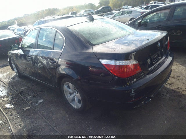 BMW 5 Series 528i 2008 WBANU53598C114942 Image 4