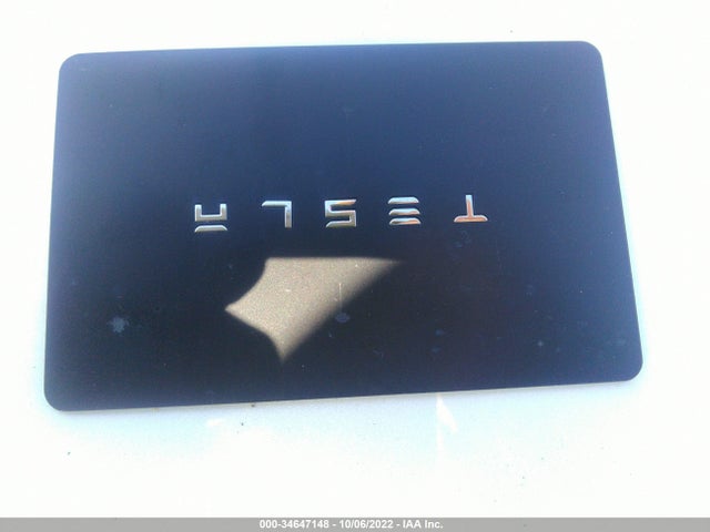 2020 Tesla Model Y, VIN: 5YJYGDEE3LF044445