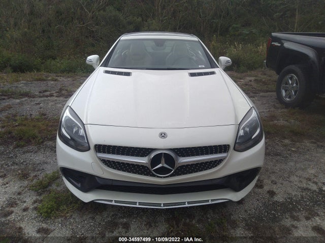 2017 Mercedes-Benz SLK-Class, VIN: WDDPK3JA7HF144709